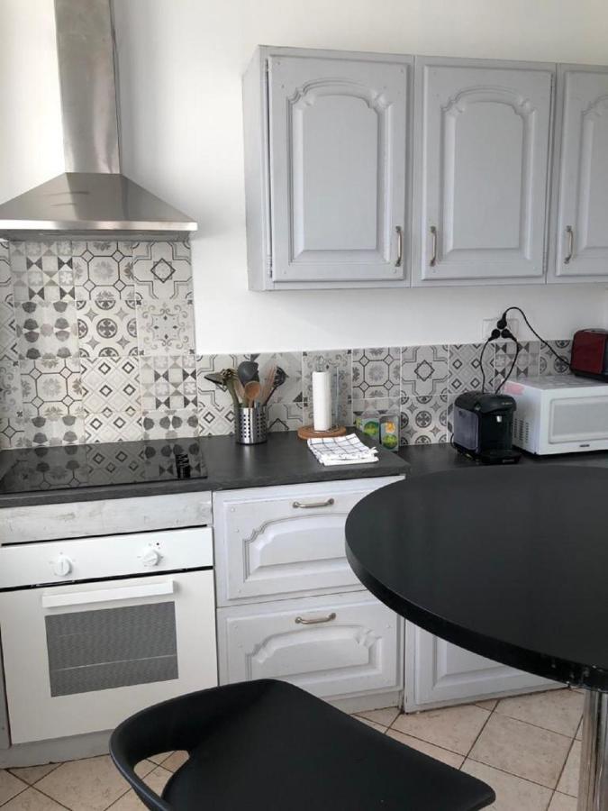 Chambre Paisible Tout Confort Bed and Breakfast Courcouronnes Esterno foto