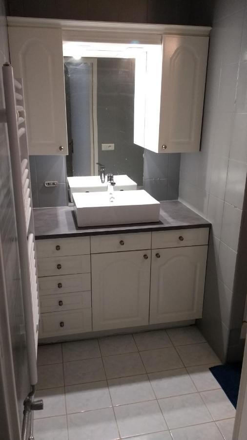 Chambre Paisible Tout Confort Bed and Breakfast Courcouronnes Esterno foto